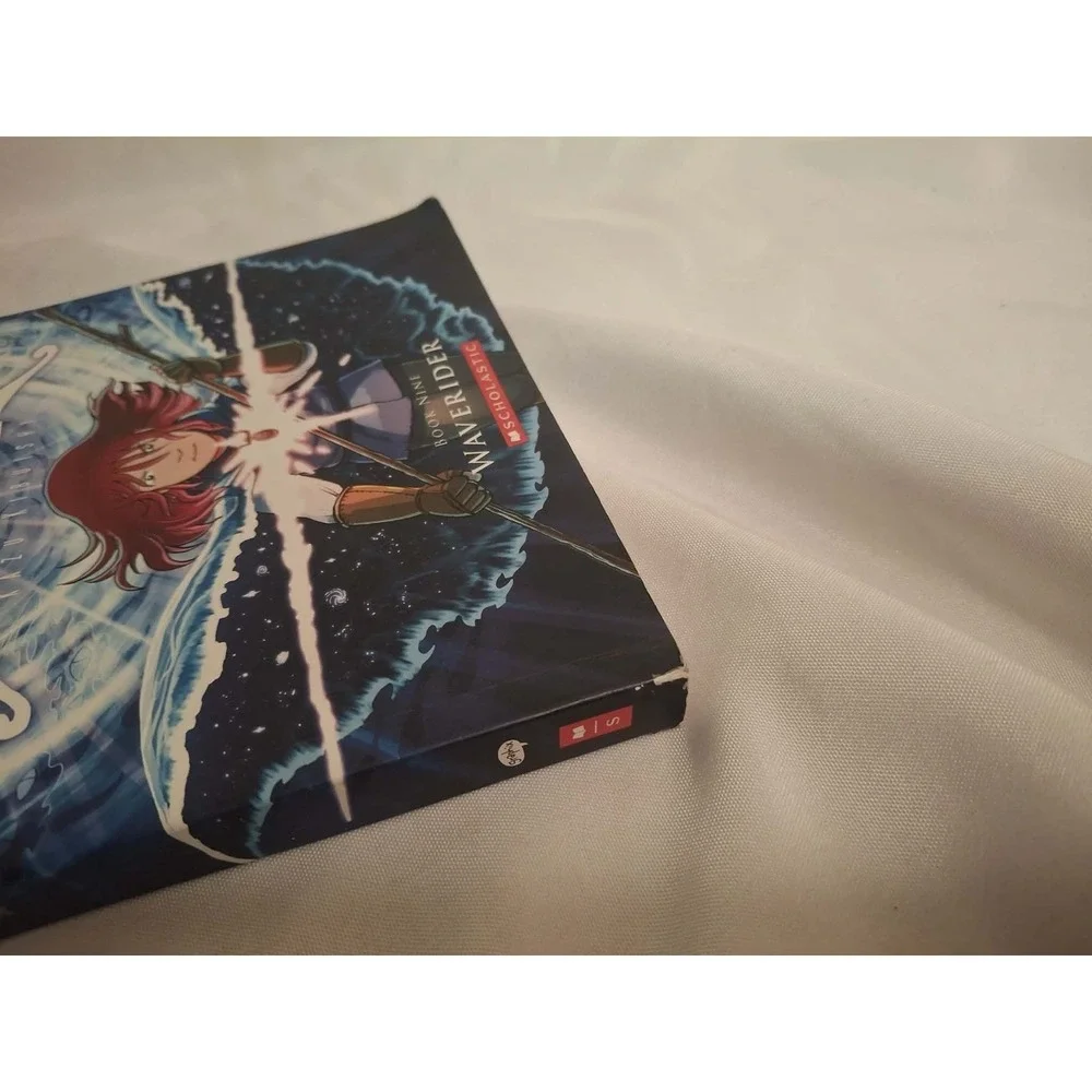 Waverider: A Graphic Novel (Amulet 9) - Paperback By Kibuishi, Kazu